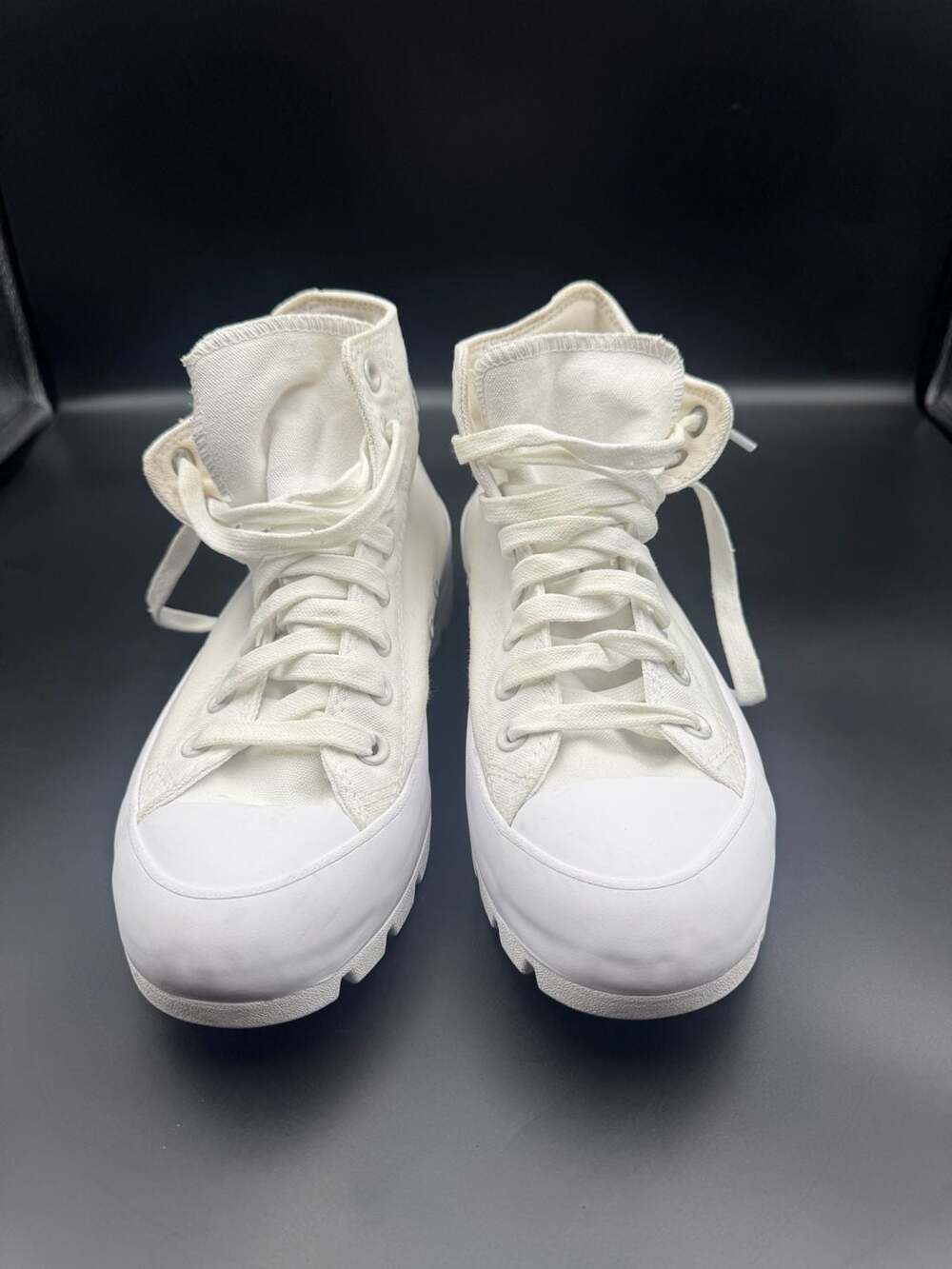 Converse Chuck Taylor All Star Lugged High Top White Women's Size 8.5